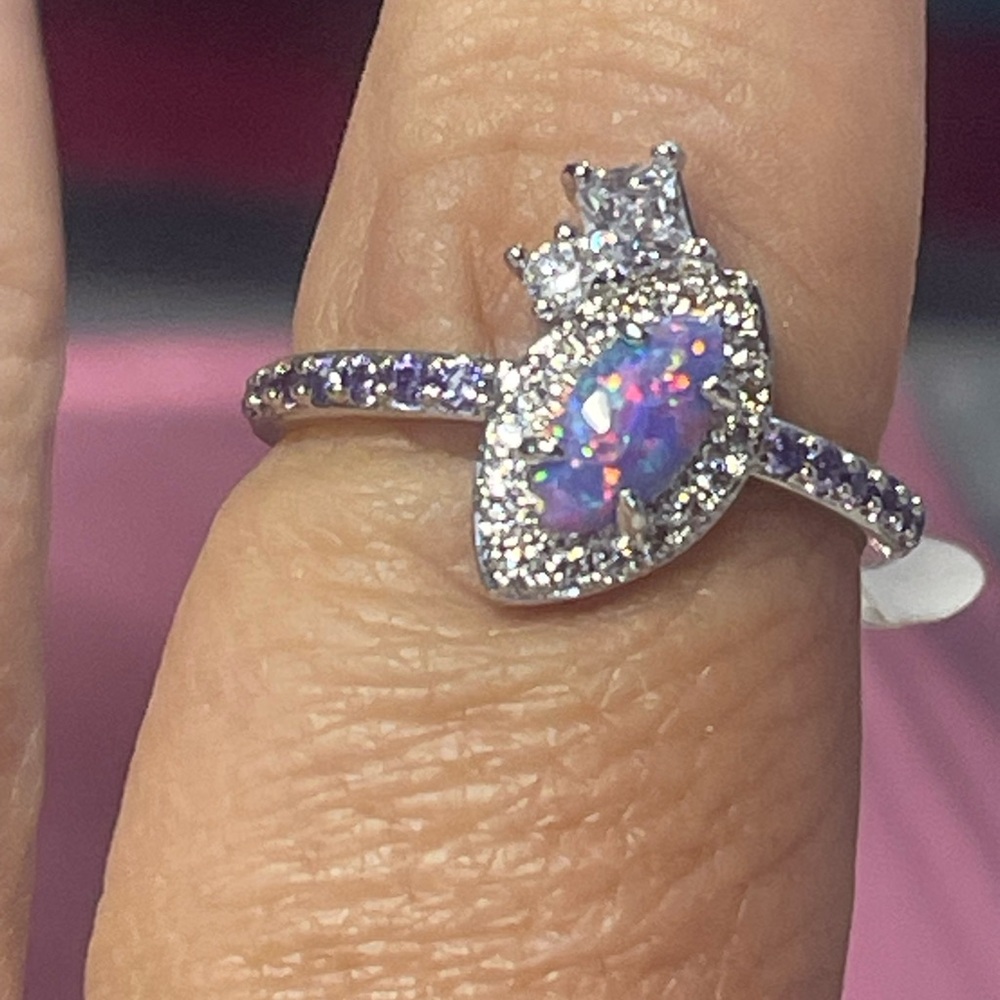 Elegant Silver and Purple Opal Ring